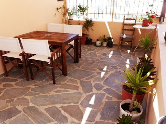 Odos Odysseos Ermoupoli Exterior foto